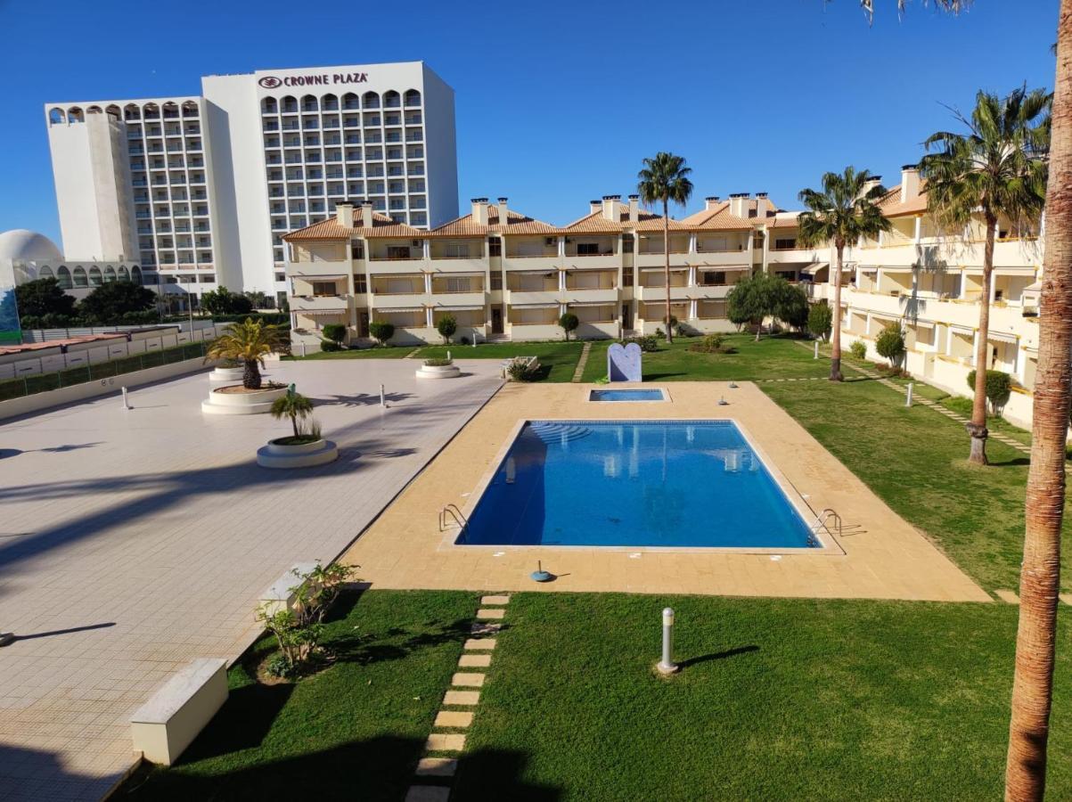 Vila Atlantida - Vilamoura-Quarteira Holiday Home - Beach At 250 Mts Bagian luar foto