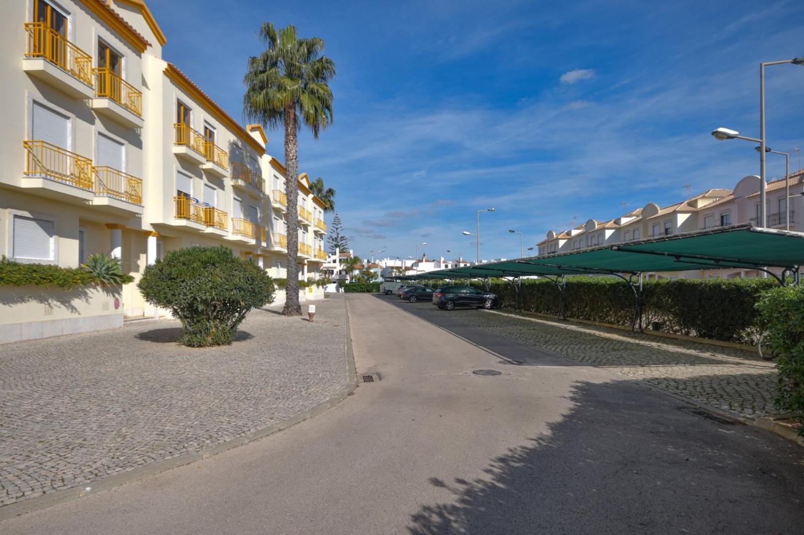 Vila Atlantida - Vilamoura-Quarteira Holiday Home - Beach At 250 Mts Bagian luar foto